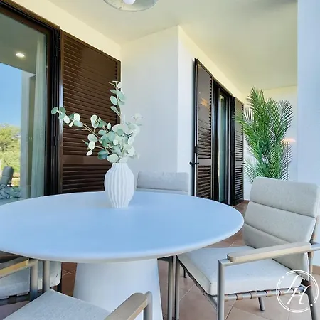 Amara - Luxury Decoration - Pool - 1km